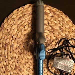 BaByliss Pro Nano Titanium Spring Curling Iron